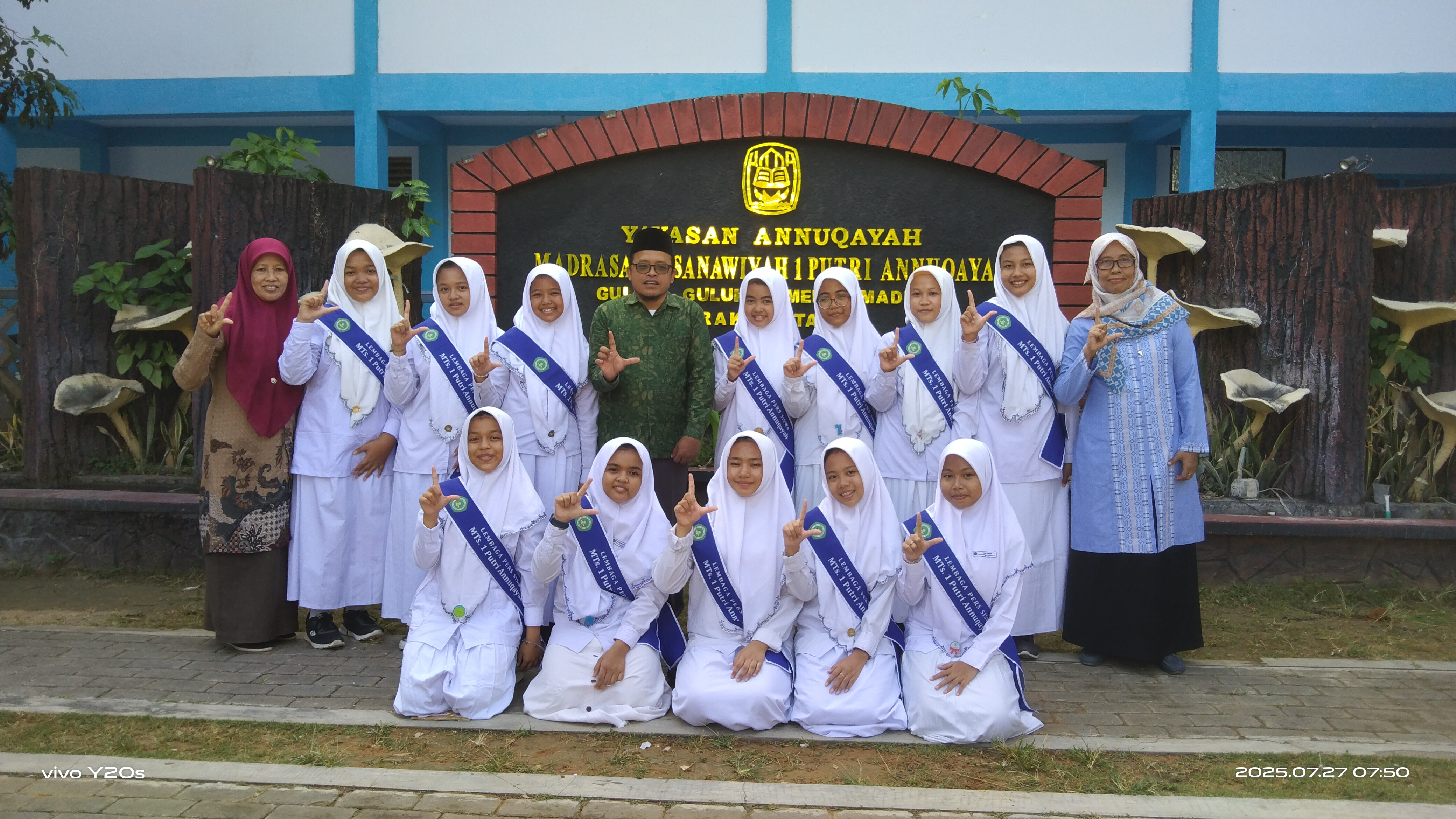 Pengurus Baru MTs 1 Putri Annuqayah
